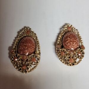 Vintage Gold-stone Floral Clip Earrings with Sparkling Rose-Copper Centers